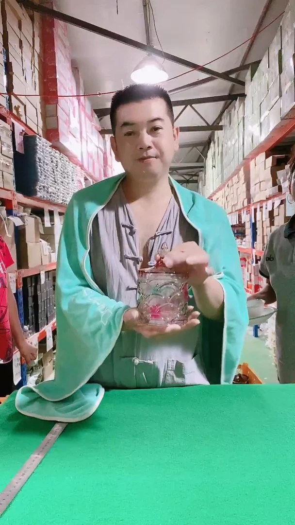 瓷片碗碟好物一件不留@@1