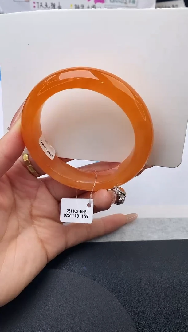 未镶嵌手镯石英质玉w272-HHB56+