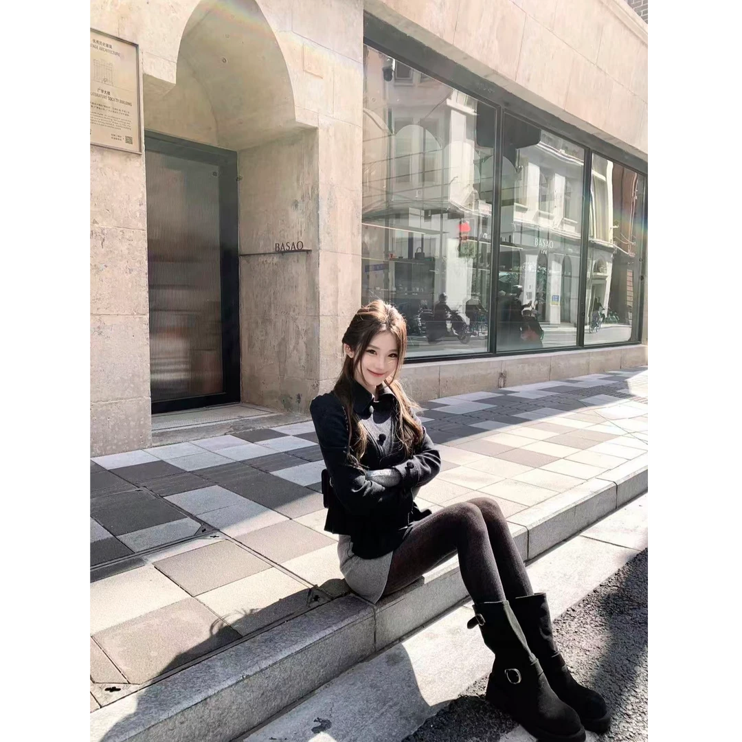 法式复古古早少女感时尚双排扣显瘦短款外套高腰半身裙百搭两件套