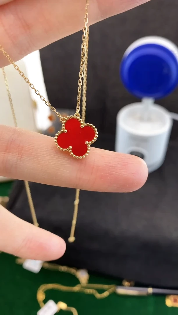 【闪购商品】玛瑙/玉髓项链18K金镶嵌.