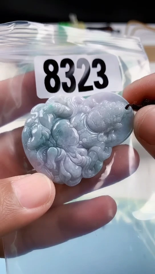 【闪购商品】翡翠挂件未镶嵌天然翡翠吊坠挂件