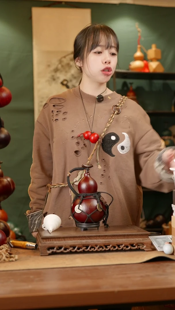 186号精品天然大漆酒葫芦一物一拍~