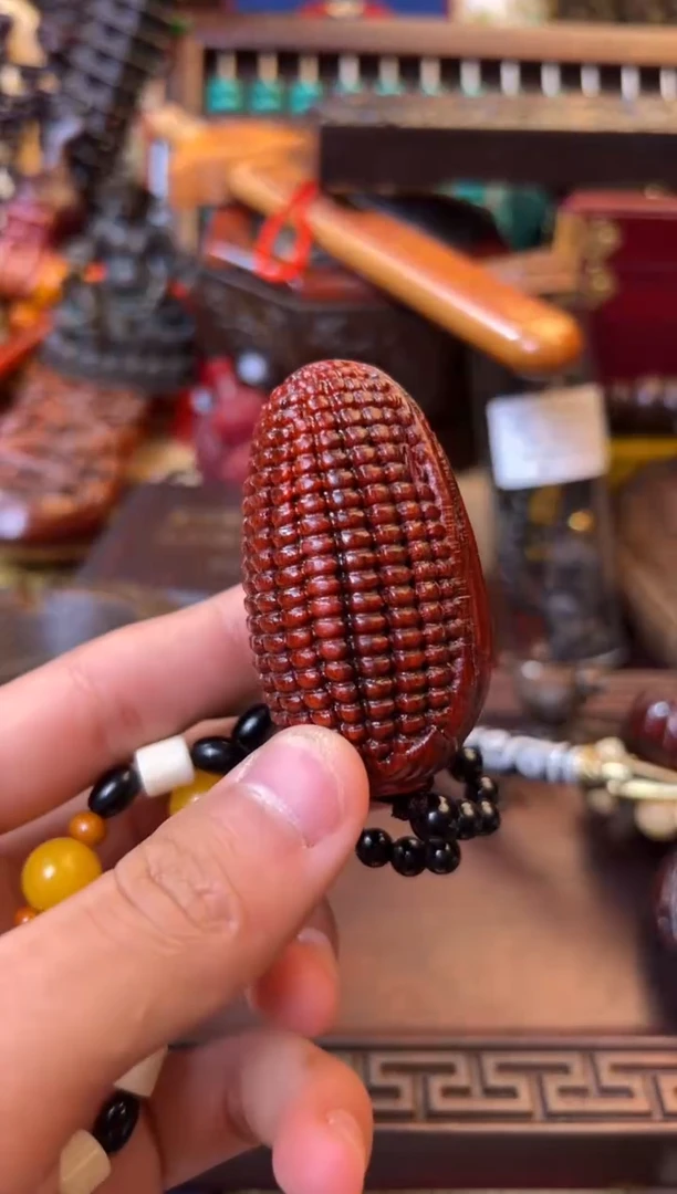 檀香紫檀（小叶紫檀）——————————————158