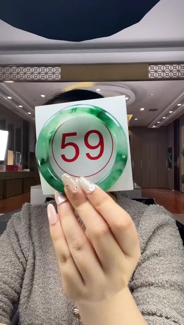 未镶嵌手镯石英质玉59