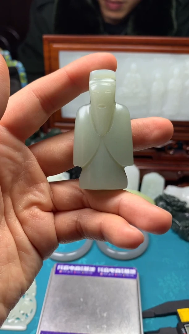 颈饰未镶嵌和田玉拍一发一