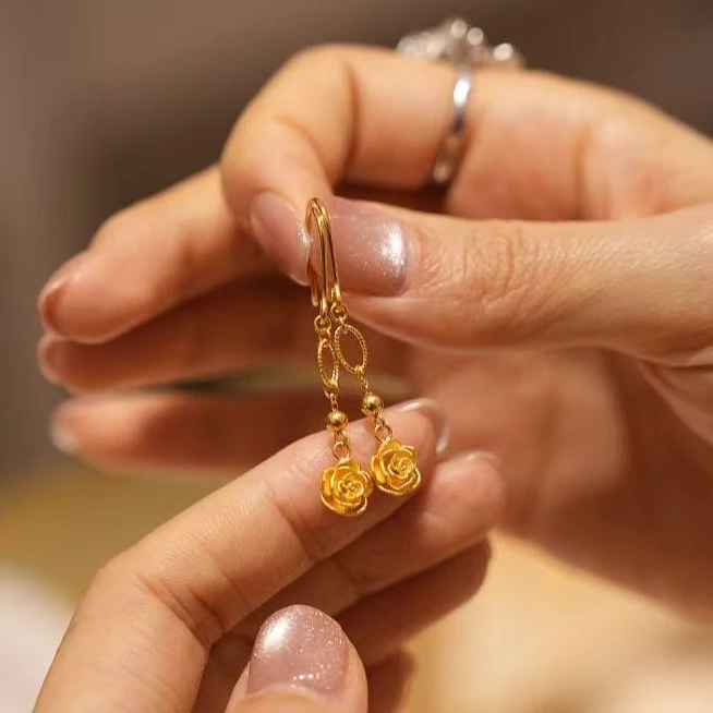 【巧玲专属】足金999浪漫玫瑰花系列弯钩耳钉 经典时尚百搭 4.01