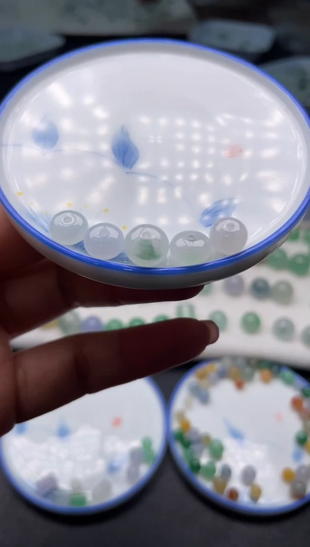 【闪购商品】翡翠颈饰未镶嵌啊A156