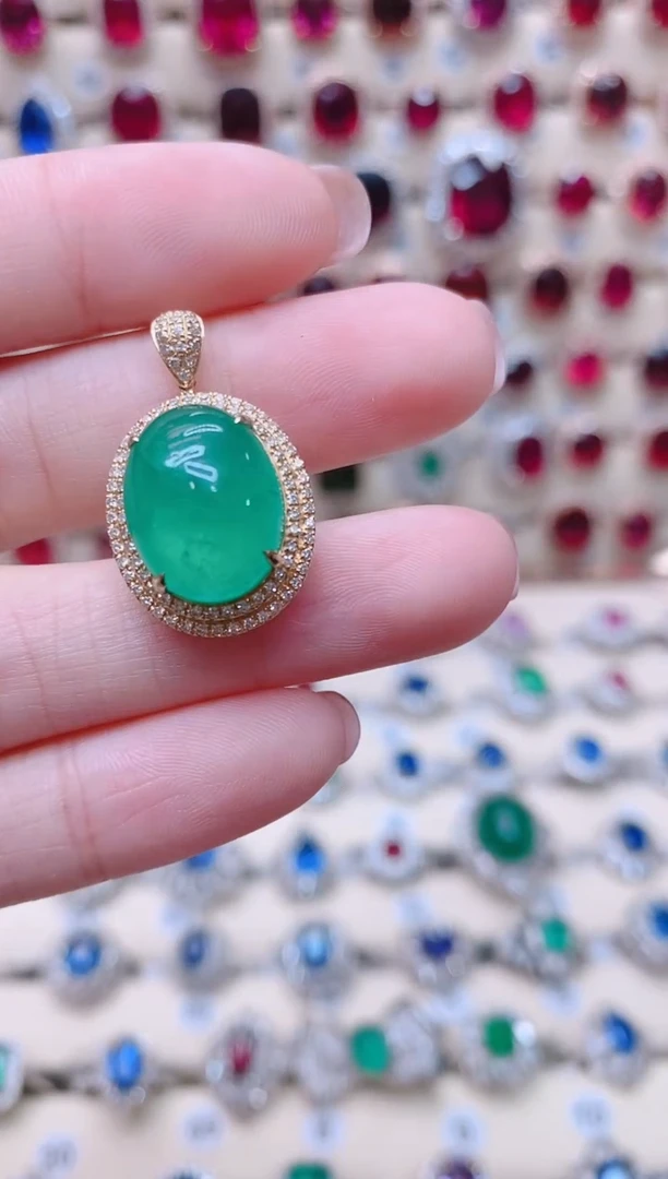 18K金吊坠18K金镶嵌祖母绿1