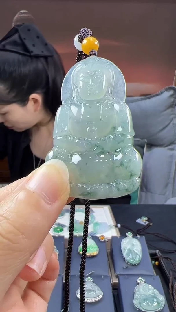 未镶嵌挂件翡翠观音