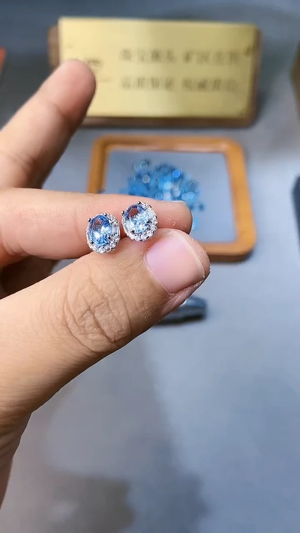 【闪购商品】海蓝宝石耳饰银S925镶嵌354