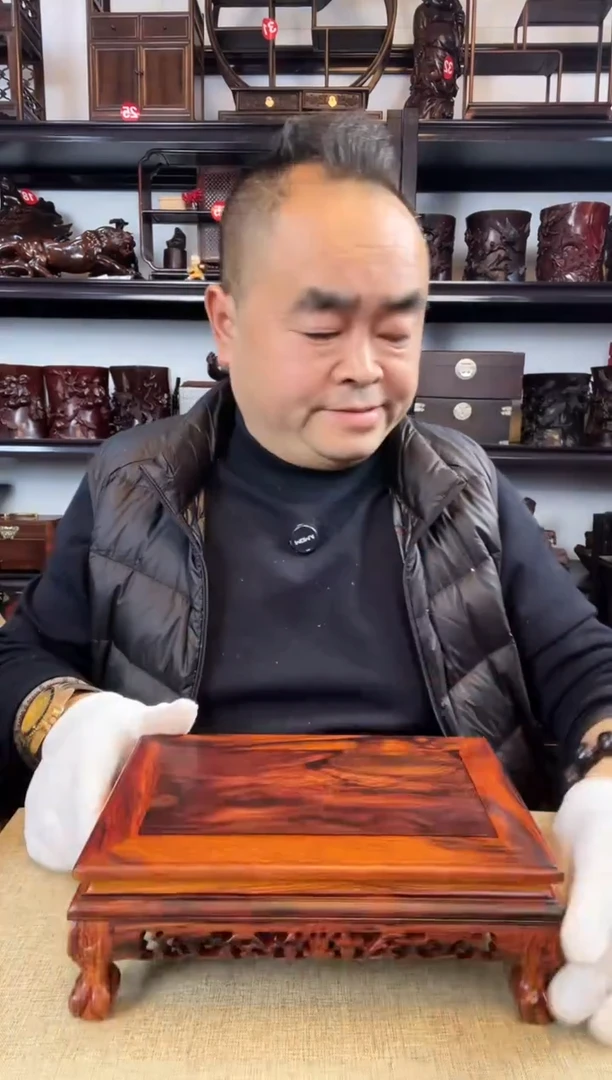 木老李红木工艺品244瑕疵