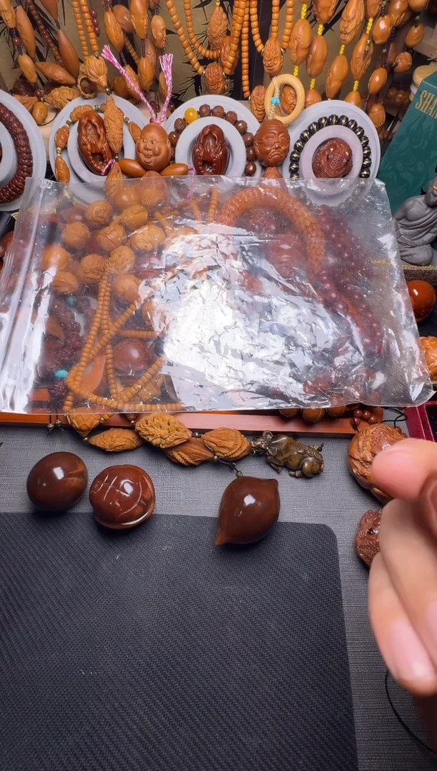 手串橄榄核卡****睿牛一个