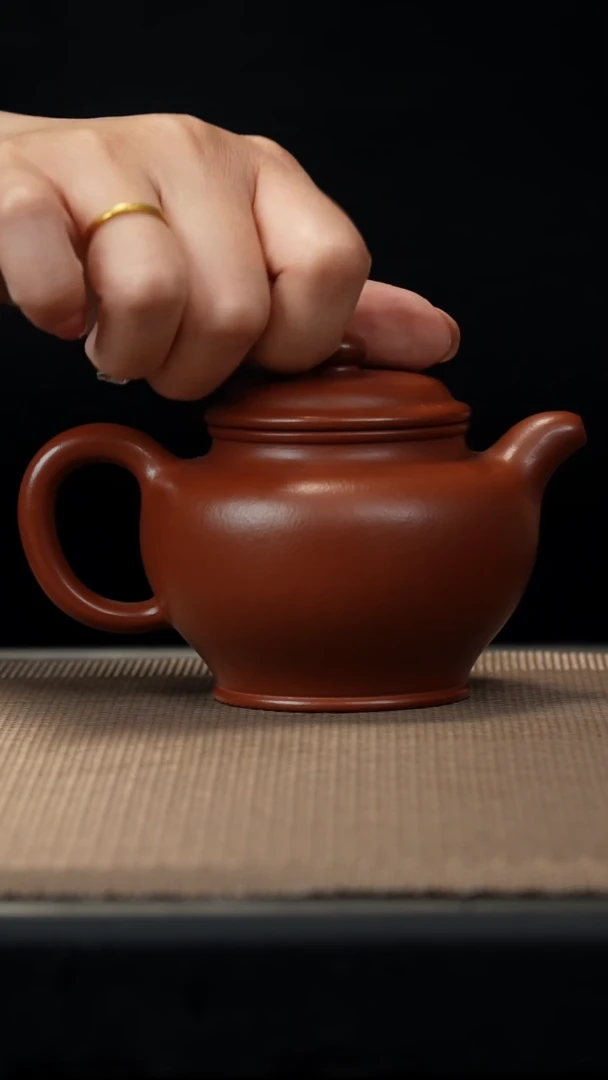 茶壶紫砂朱泥掇只190c