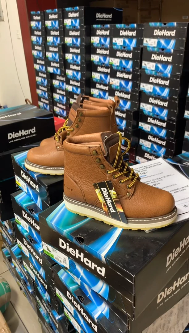 牛皮42.5码，84984，皮鞋码，工装靴，默认微瑕