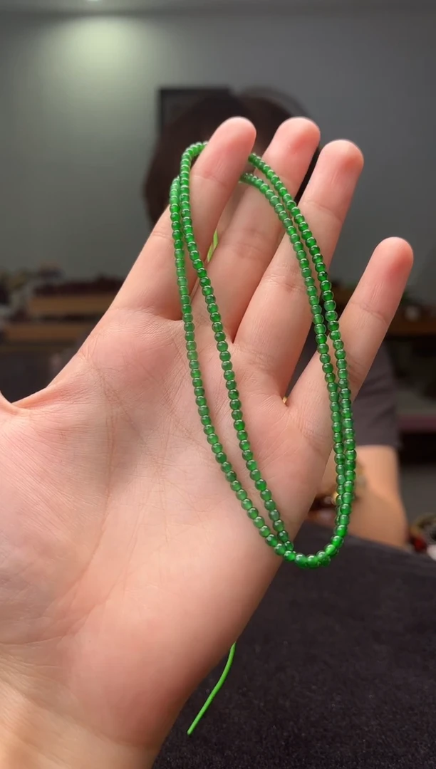 翡翠未镶嵌颈饰翡翠A货满绿小米珠