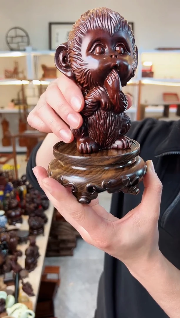 【闪购商品】风车木（黑檀木）整木五足底座加大猴
