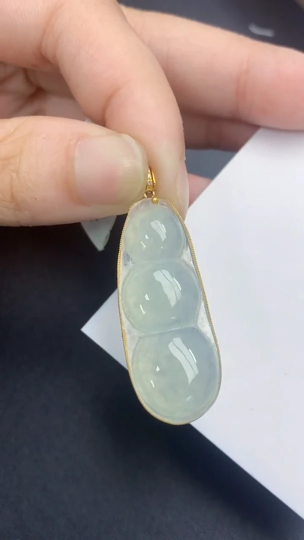 颈饰18K金镶嵌翡翠天然缅甸A货百元以上9元证书费自理