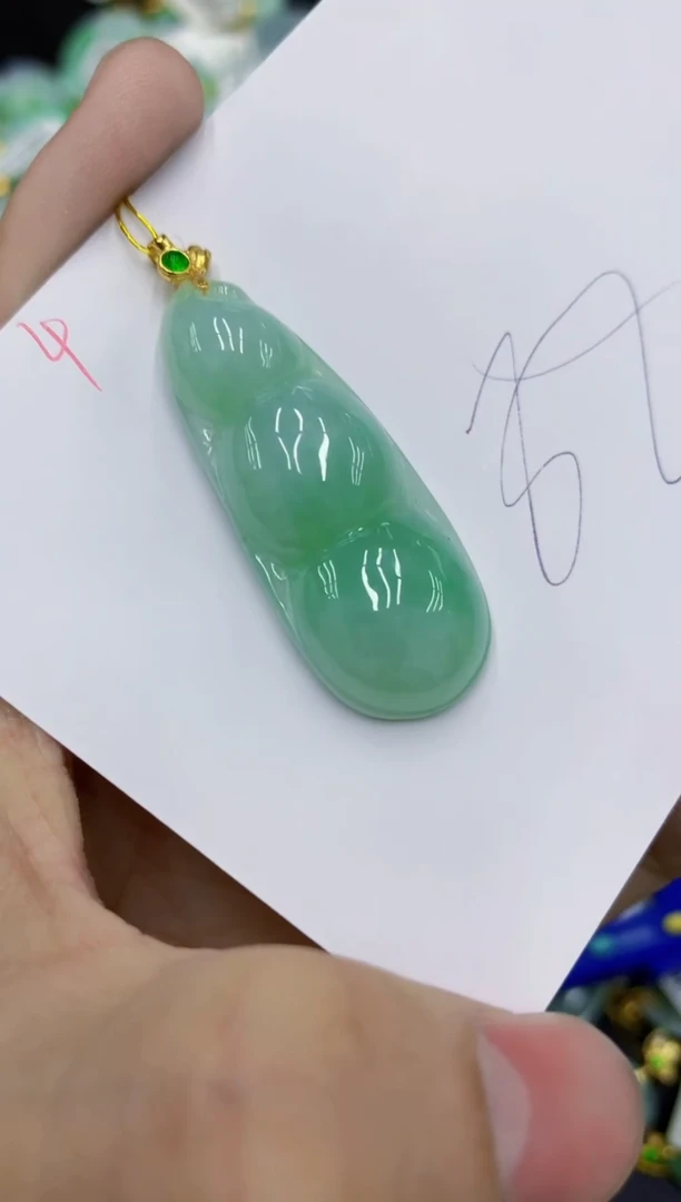 颈饰未镶嵌翡翠1111111111111