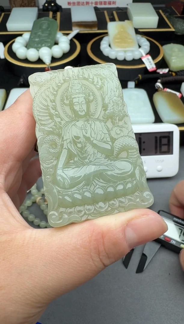 颈饰未镶嵌和田玉4