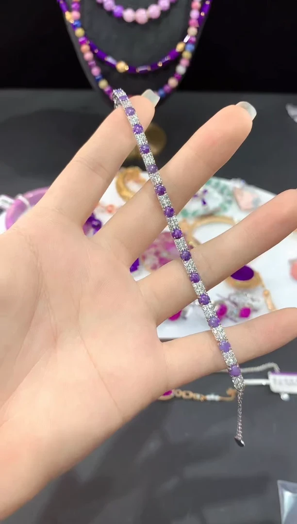 银S925镶嵌苏纪石（舒俱来）.手链