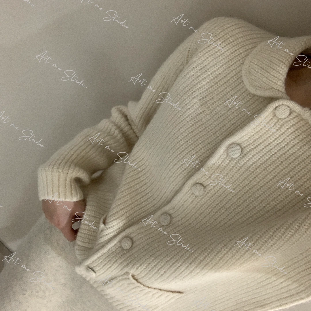 【ART ME】100绵羊毛复古娃娃领温柔软糯三色针织上衣w24522