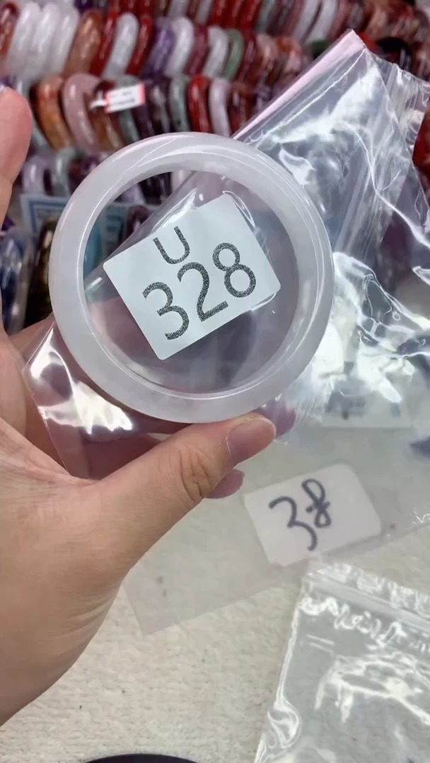 水晶手镯未镶嵌U328-58