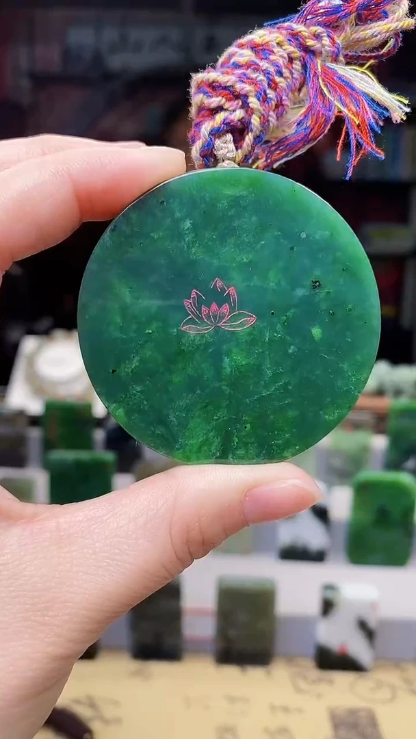 【闪购商品】和田玉挂件未镶嵌85