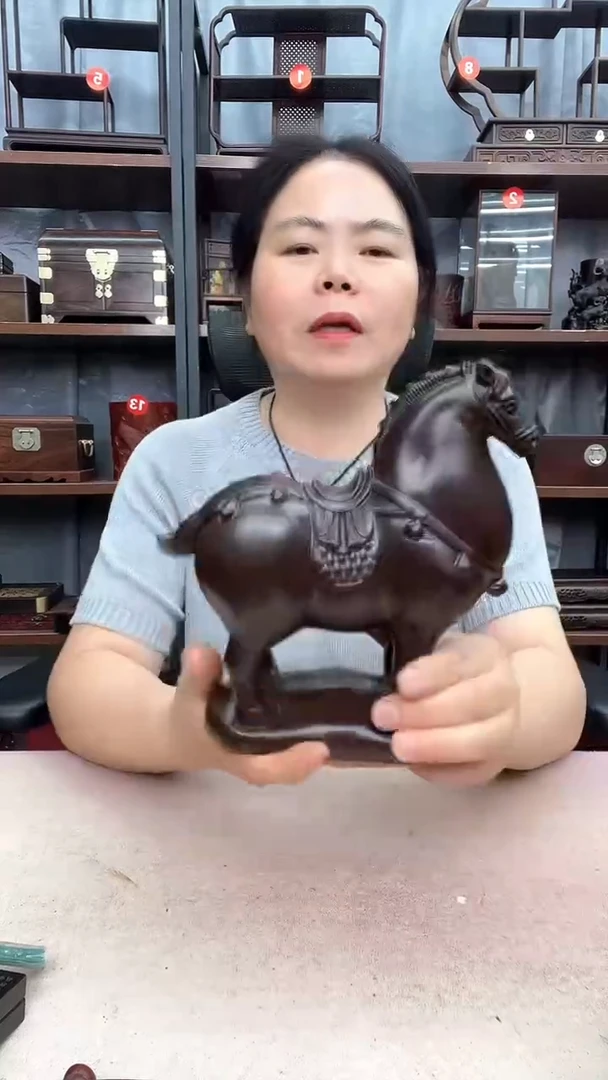 鸡翅木类端景台小李子红木工艺品107