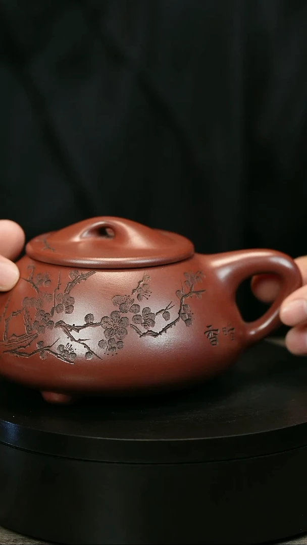 茶壶紫砂?**?宜兴紫砂大石瓢