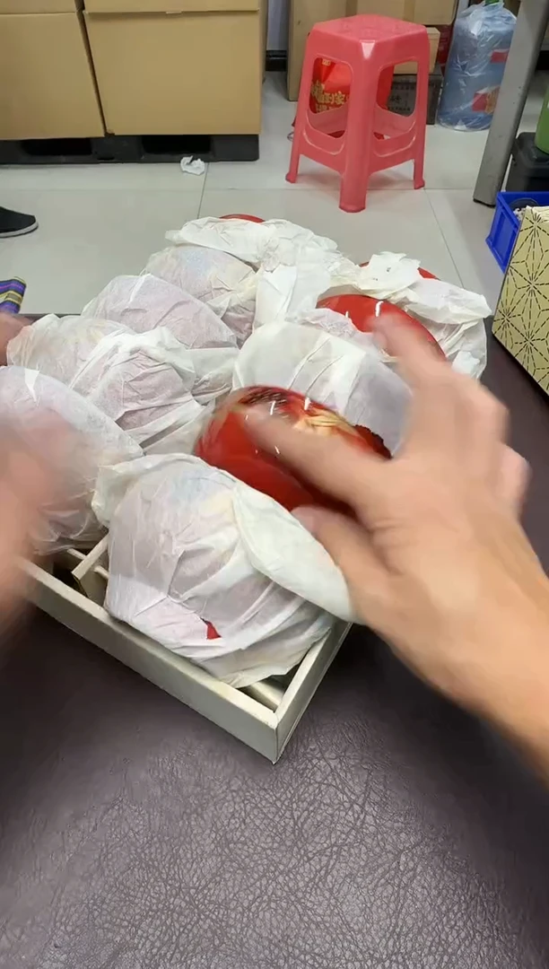 手工艺品琉璃雪**壶97