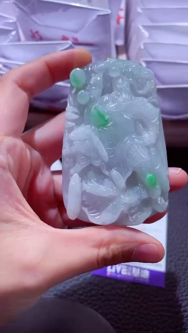 颈饰未镶嵌翡翠00003892