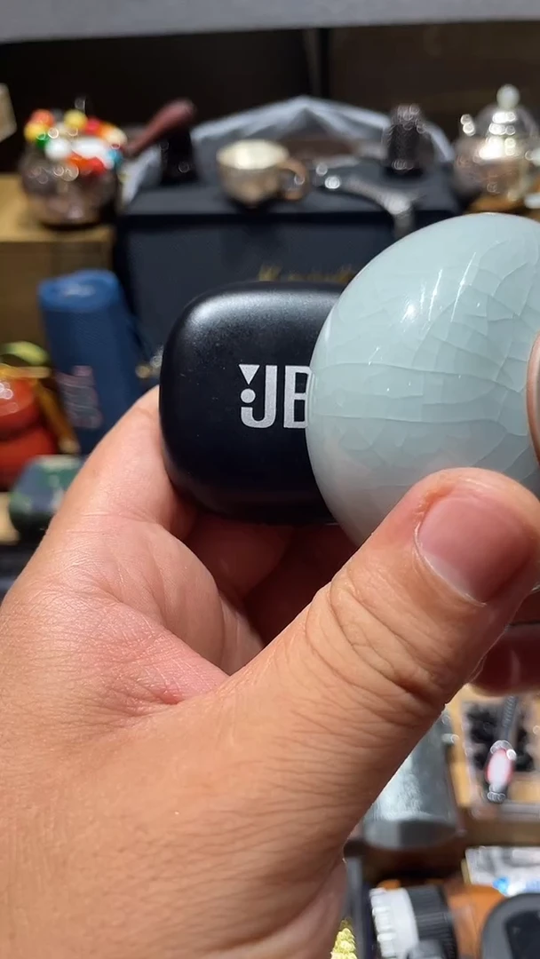 瓷片闪购商品 如图所示