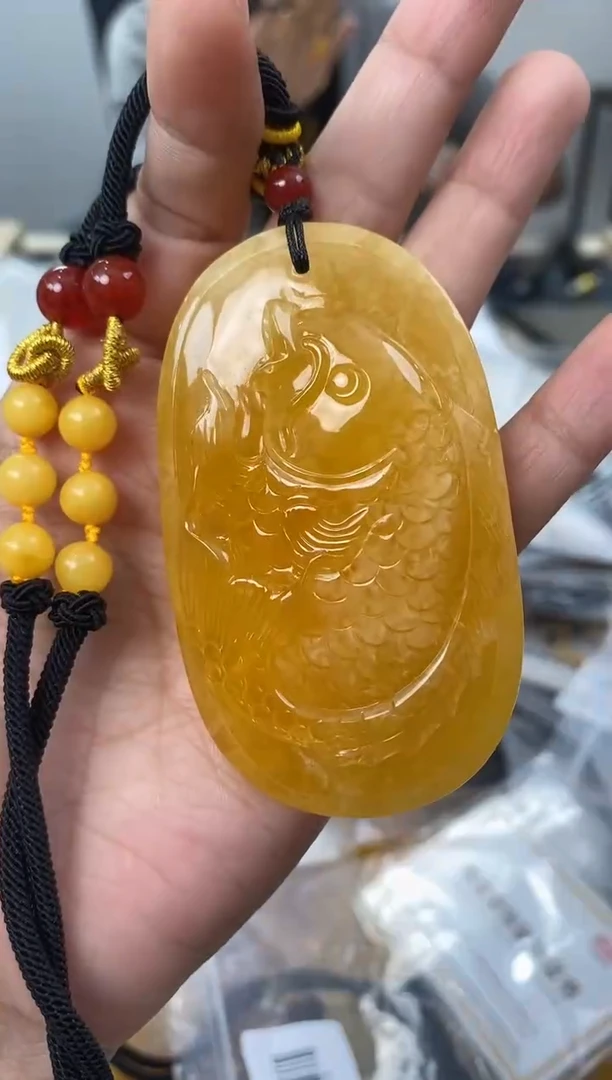 【闪购商品】琥珀裸石未镶嵌天然琥珀蜜蜡年年有余