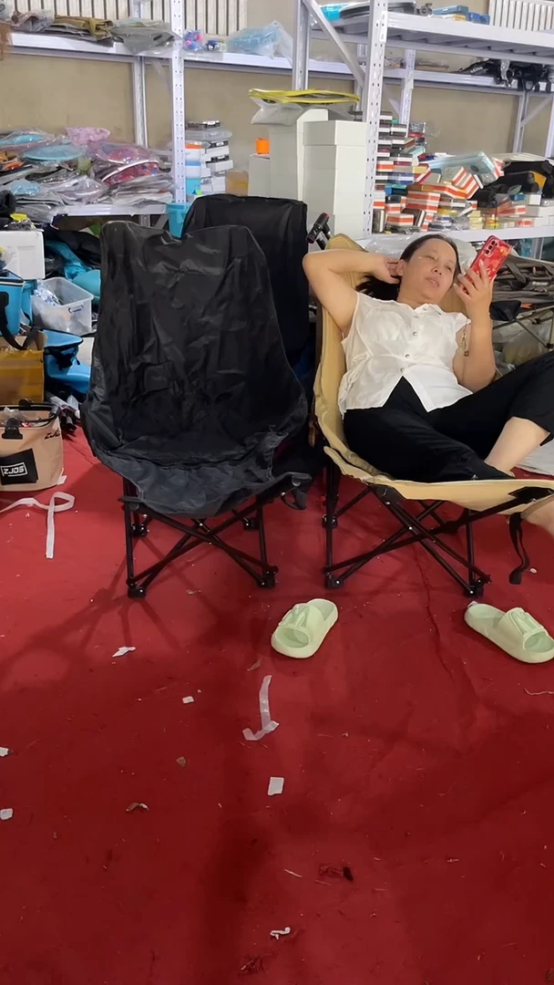 铁大瑕疵带腿托高背椅子随机一把