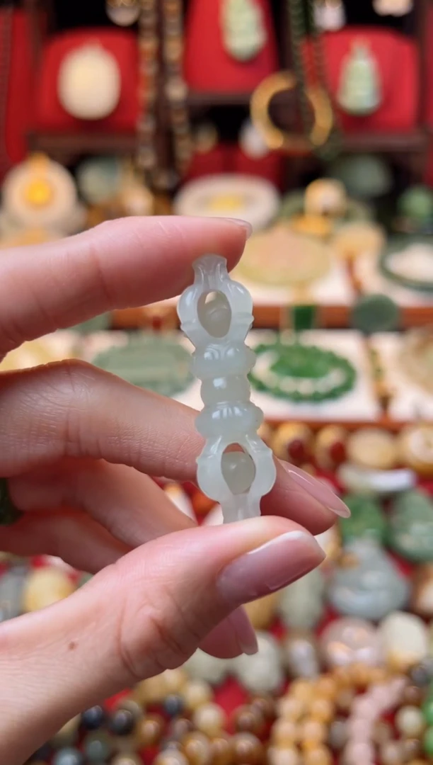 【闪购商品】和田玉挂件未镶嵌1