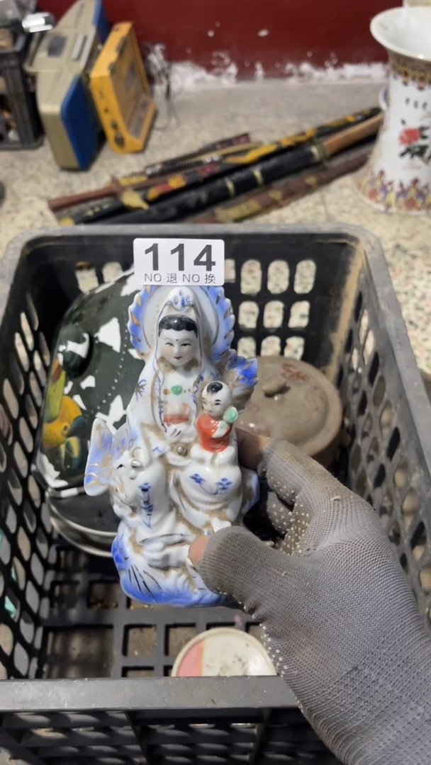避***湾威朗诗旧货铺114