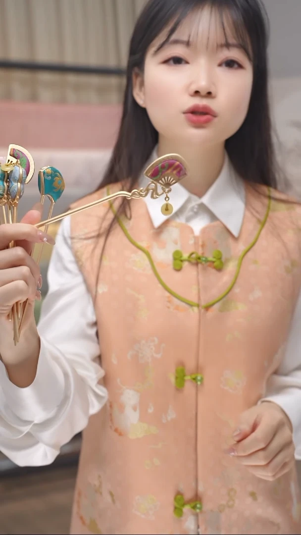 R****e红色发簪*1