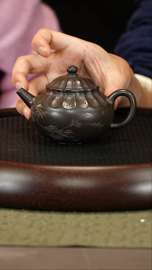 茶壶紫砂88  惠慧 黄龙山甲级老皮青 筋纹玉笠230cc