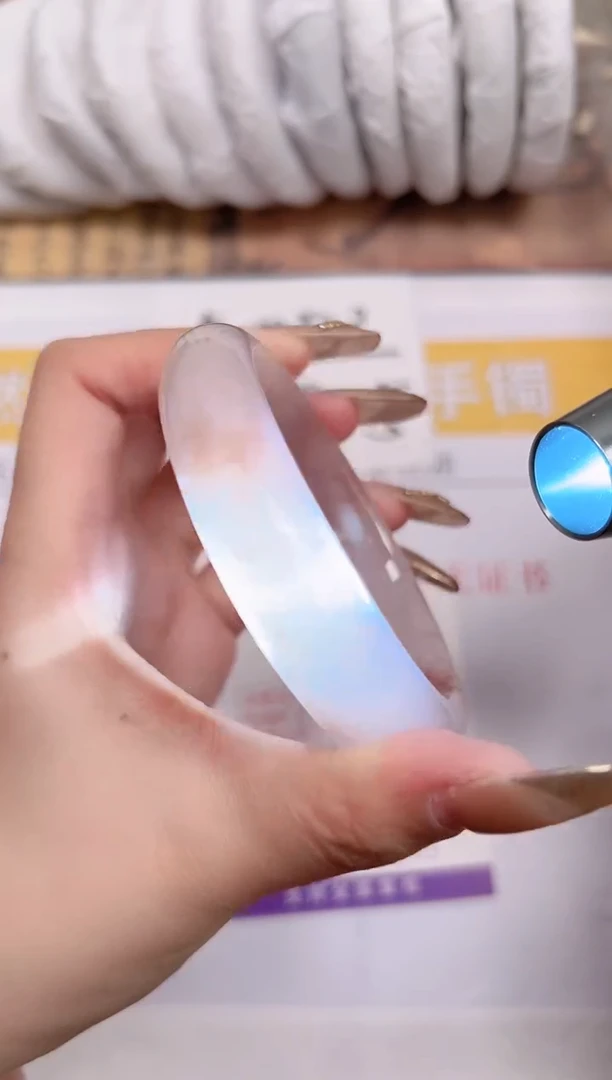 【闪购商品】石英质玉手镯未镶嵌K87-56.2