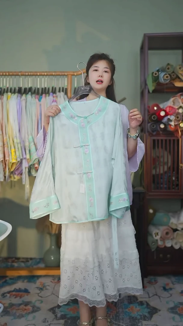 刺绣XL码140斤内百搭款上衣单层