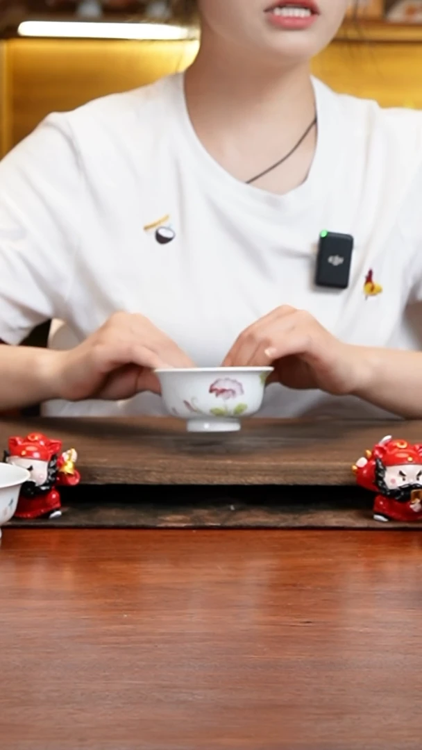 景德镇手绘釉中彩（食品级）茶杯