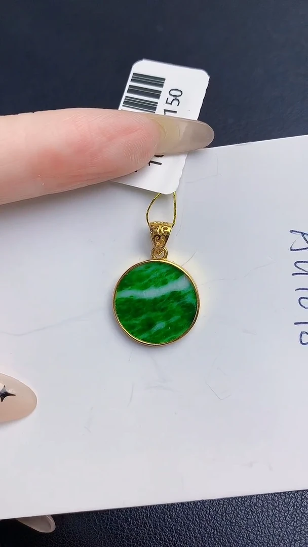 颈饰未镶嵌翡翠缅甸天然翡翠A货