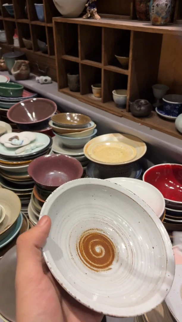 瓷片?****)562白麻点厚边碗1个