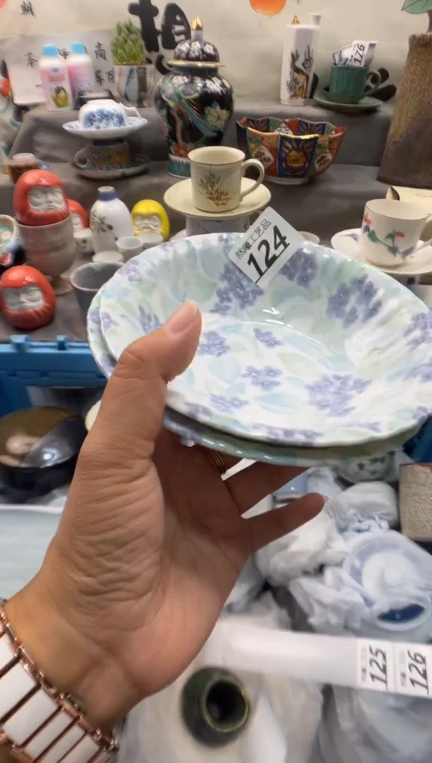 瓷片洋**e124