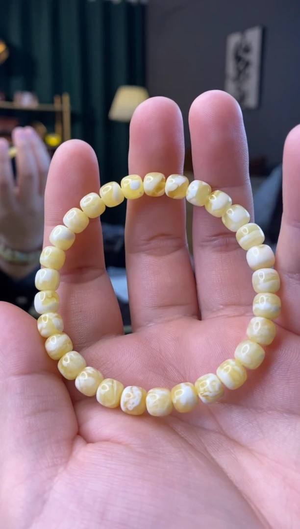 【闪购商品】蜜蜡手串未镶嵌7mm老型不品控