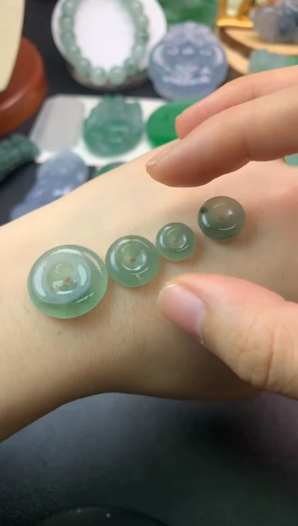 定制翡翠未镶嵌毛货