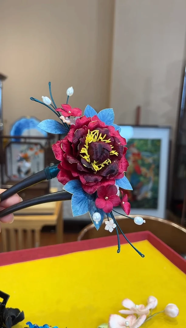 刺绣非遗绒花（发饰）