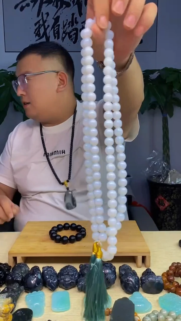蛇纹石玉未镶嵌珠宝奇石多样性随机发一