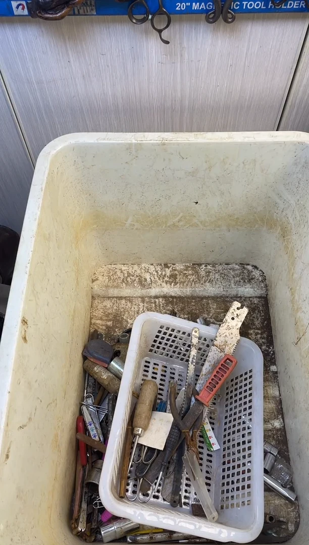 镁H****?老五工具工具工具