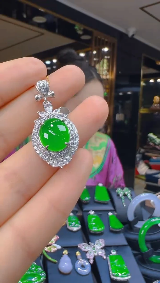 翡翠银S925镶嵌吊坠(赠链)177（多样性发其一）